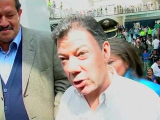 Run-off set for hotly contested Colombian presidential poll