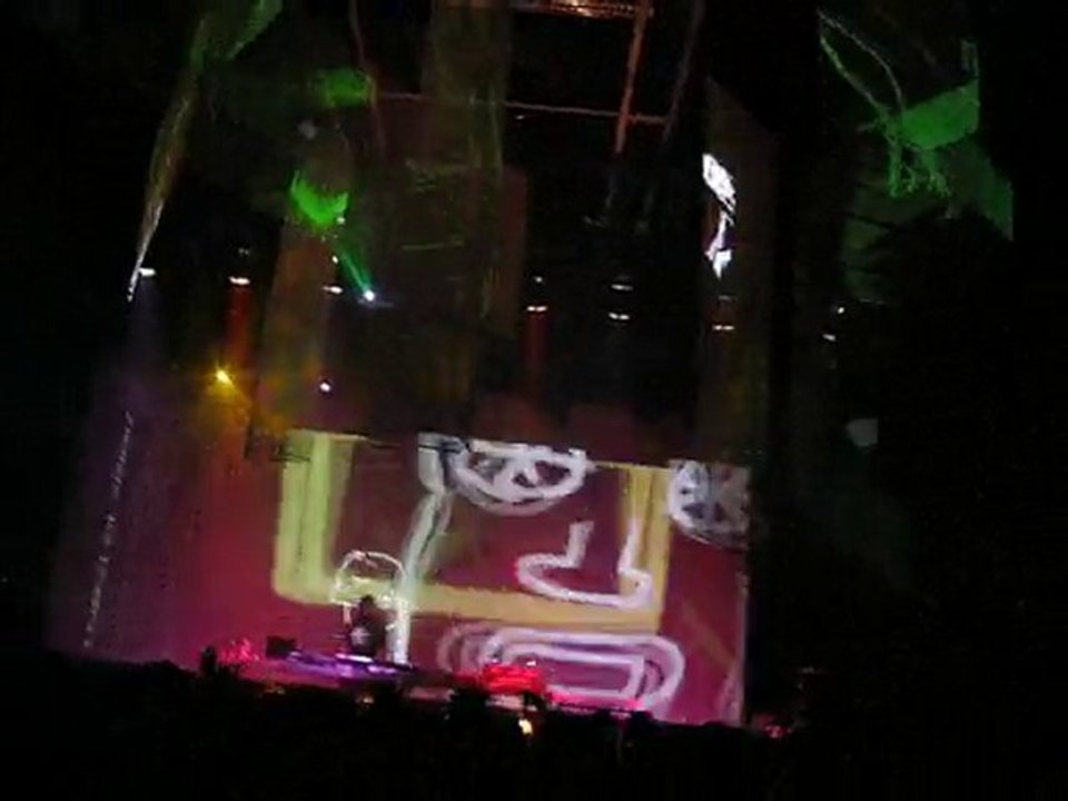 forest Vison 29-05-10 Salle tekno