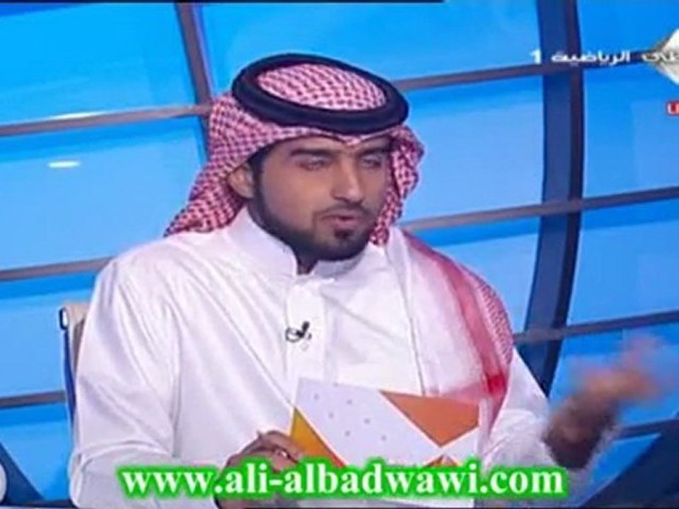 الكابتن علي حمد افضل حكم اماراتي 2010- المدار 4