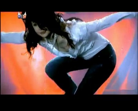 BETÜL DEMİR YAZ GELİYOR(ORJİNAL KLİP) [HQ]