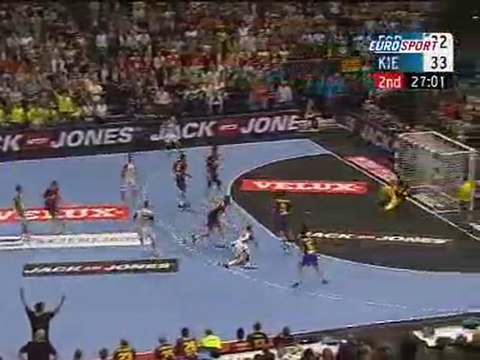 Киль выиграл Лигу чемпионов