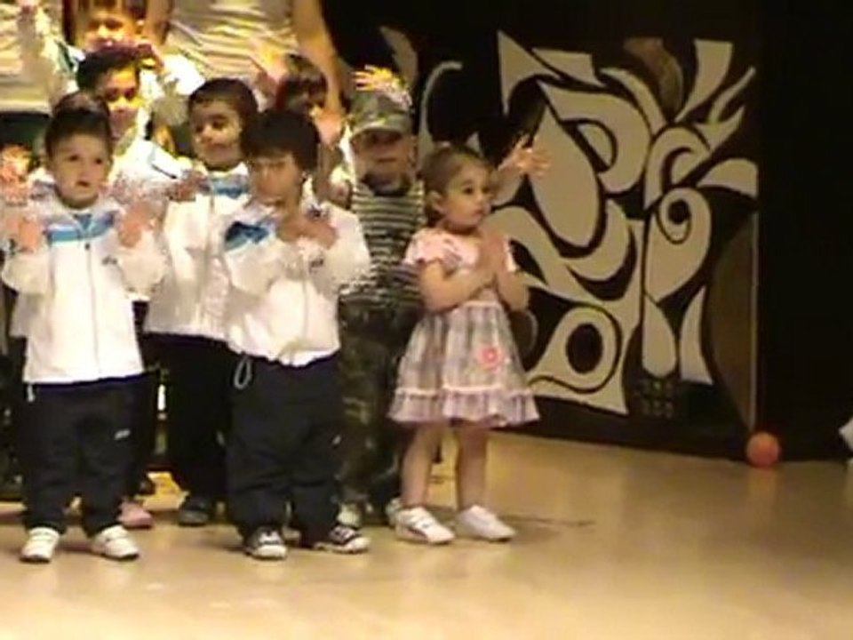 Duru Güngör 2010 Haziran Yıl sonu gösterisi - Part 1