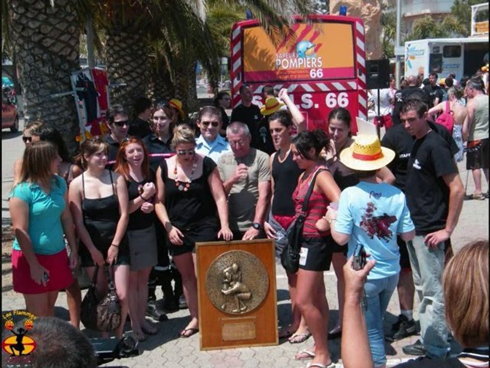 les flammes : les flammes Beach Rugby-concert 2010