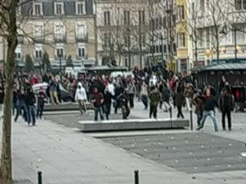 Emeutes Rennes 2006 anti-cpe