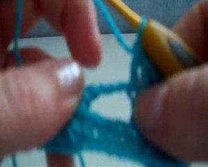 Leçon de crochet n°23 LA BOUTONNIERE HORIZONTALE