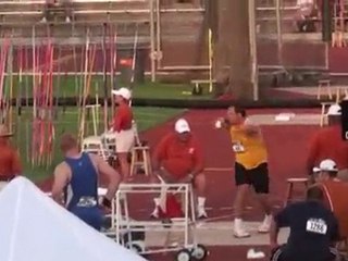 Athlé lancer poids Cory Martin 21.83m