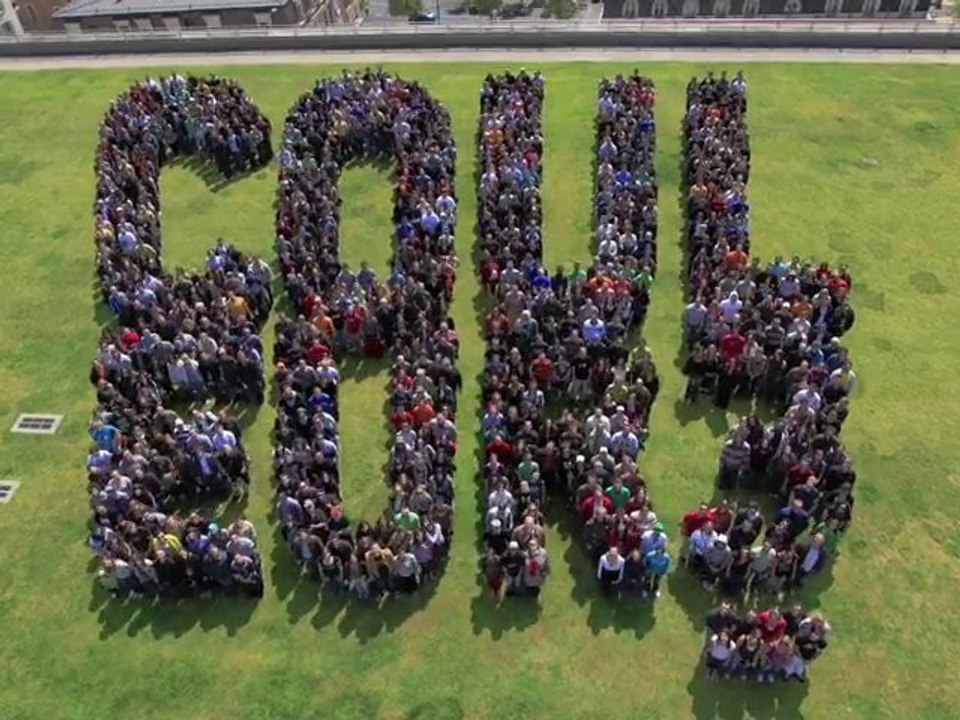 LOGO HUMAIN COULEUR3 (making of)