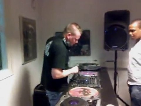 2 MOH Radio Live - Masters of Noise