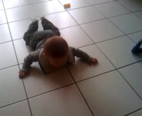 lucas et sasha course poursuite