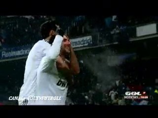 HIGUAIN UNO DE LOS MEJORES DELANTEROS DEL MUNDO 01-06-2010