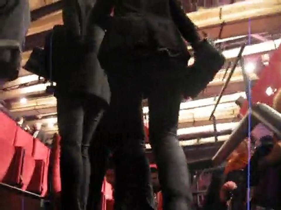 Montée des marches à Cannes 2010 par Cineshow.fr (3/3)