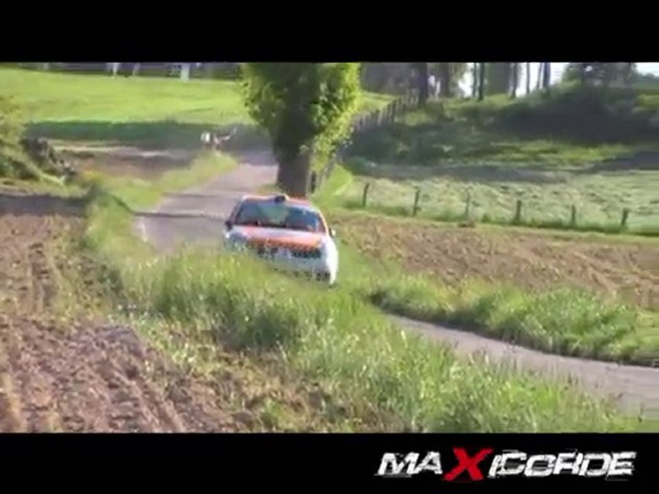 Rallye du chambost 2010  Clio Ragnotti N3