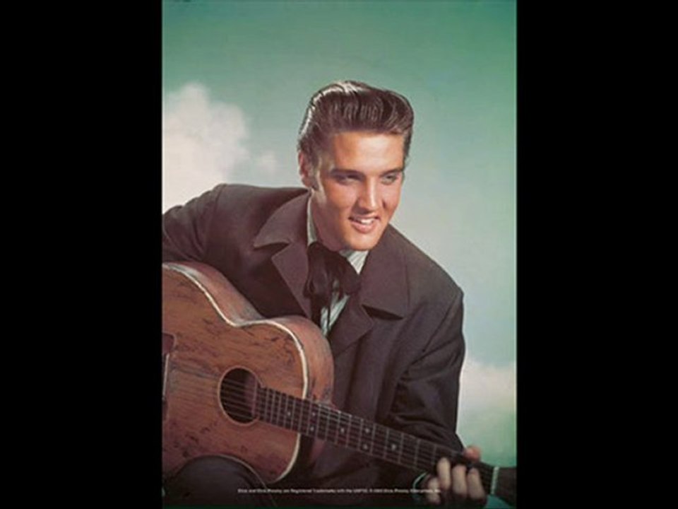 Elvis - Indiscrabably blue by Giovanni