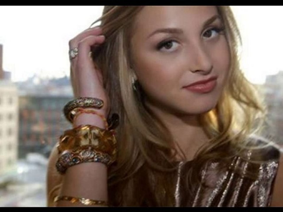 Watch The City s02e06 online