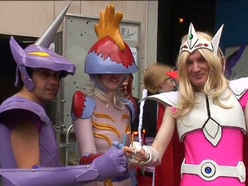 Message de Costume Player pour les trois ans de Nolife