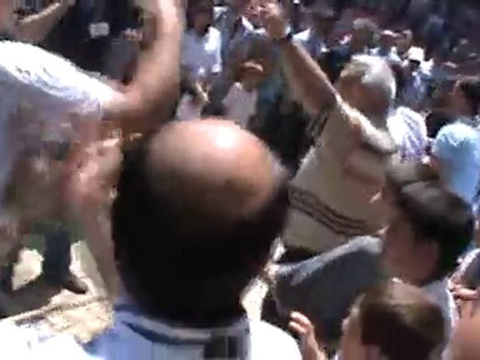 artvinliler pikniği 2010  halat çekme yarışması bertalılar