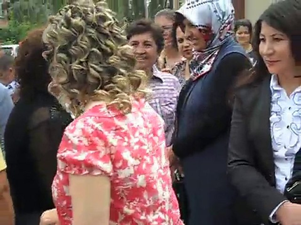 BANAZ HALK EĞİTİM MERKEZİ'NİN 2010 SERGİ AÇILIŞI