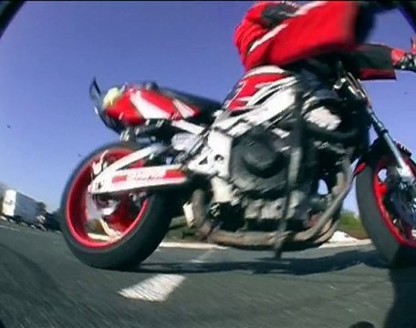 Stunt Bike Power Slides & Stoppies