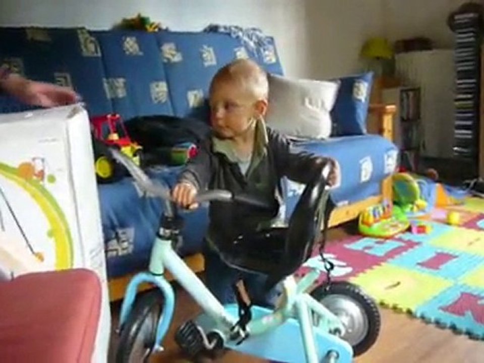 tom et son vélo 31-5-2010
