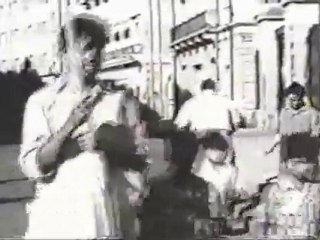 ek aana tel maalish do aana boot polish