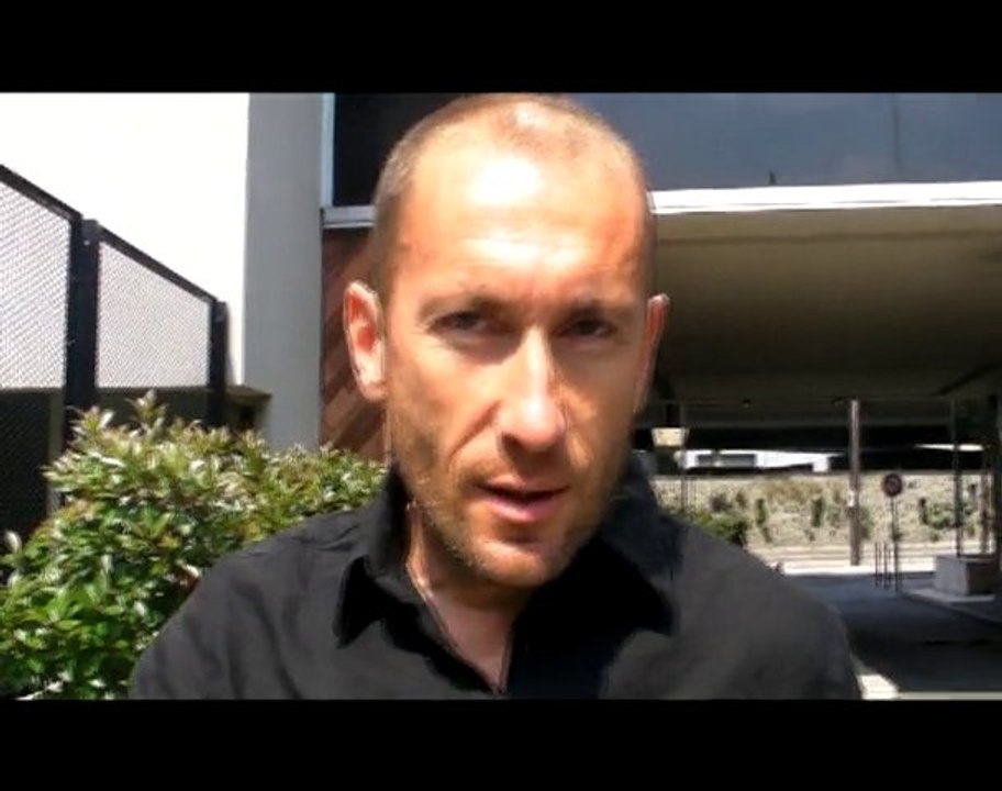 Nouveau Magic Goal de Gilbert Brisbois (After Foot RMC)