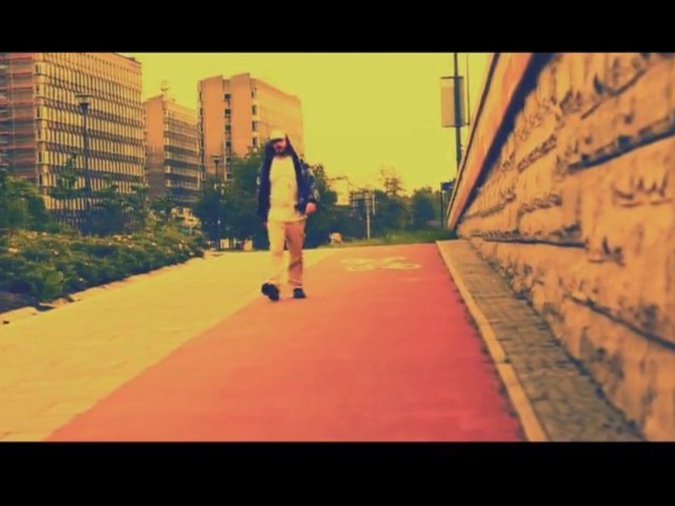 RED "Red Est Comme"