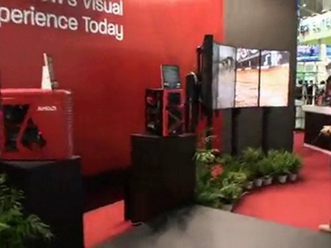 AMD's Eyefinity six screen uber setup at Computex rocks