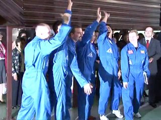 'Mars crew' locked up for 520 days of isolation