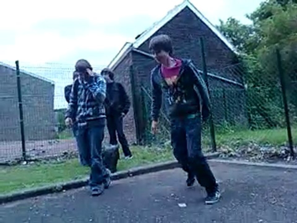 Pendant un temps de midi...