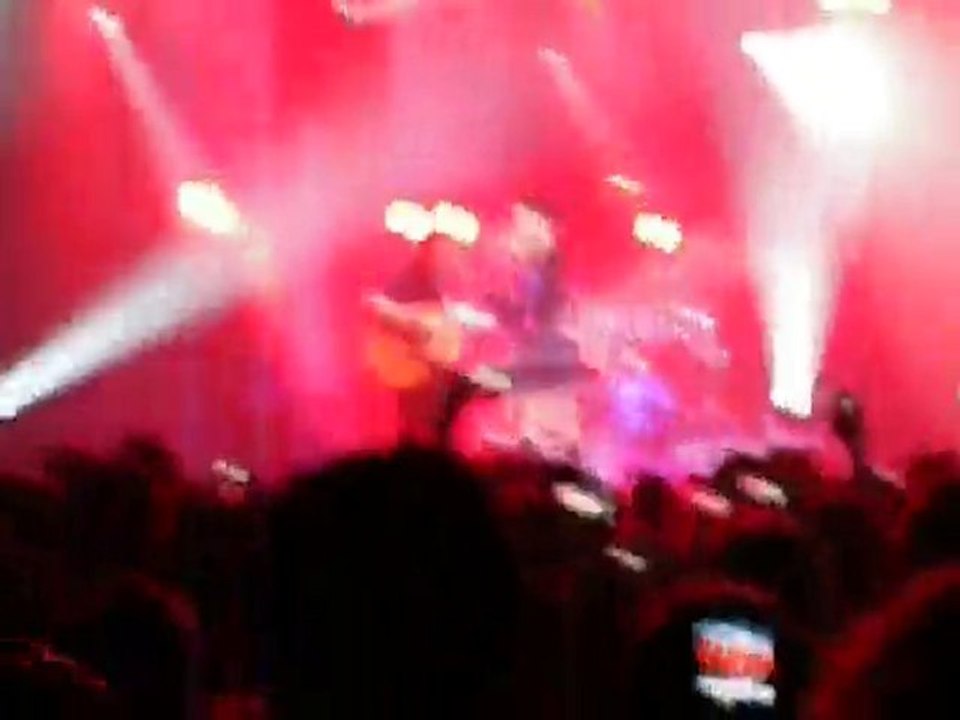 The Cranberries "Just my imagination" live a tours