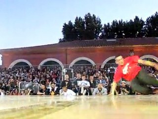 Royal Mercenaire VS Rugged Solution - Block Party 2010