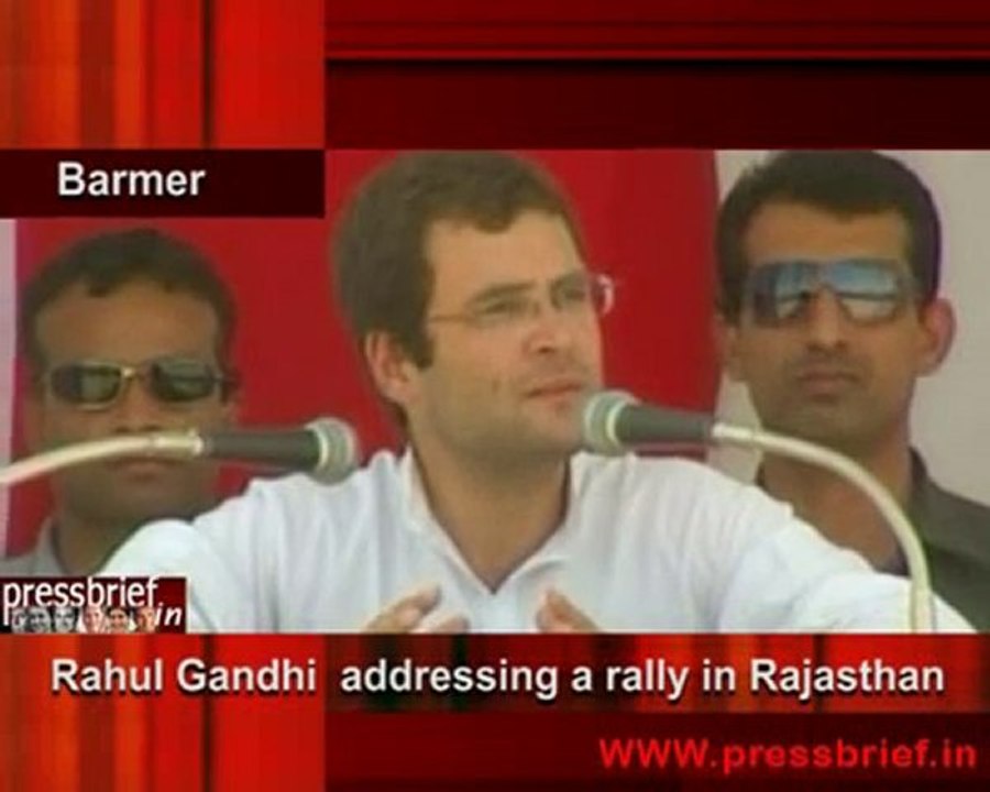Rahul Gandhi addressing a rally in Barmer 3rd may 2009