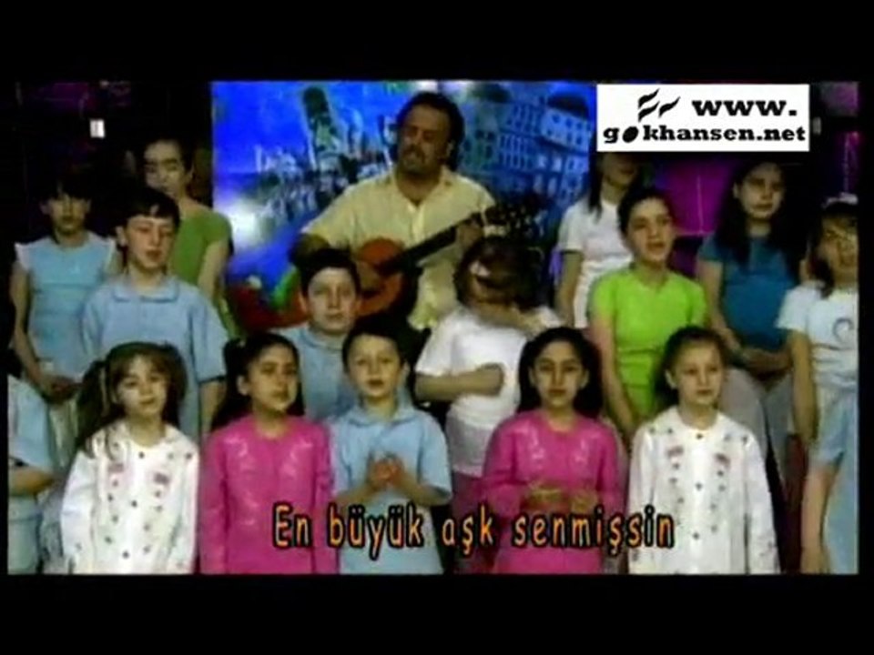 BEBEKLERDEN BABİŞKOYA SÜPER BİR ŞARKI VE KLİP "BABASININ BİR TANESİ"