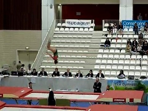 LAURIE GARNI - CDF 2010 - IMPOSE