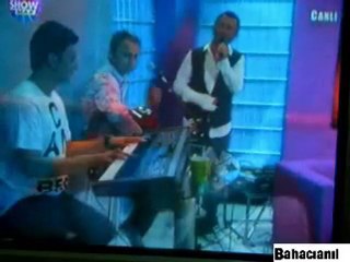 Baha Nilüfer Kurt Düet Veda Busesi