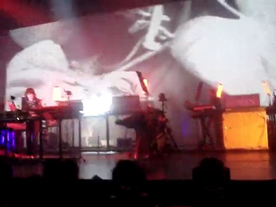 Oxygene 4 si Oxygene 12 Live in Bucuresti 3 iunie 2010