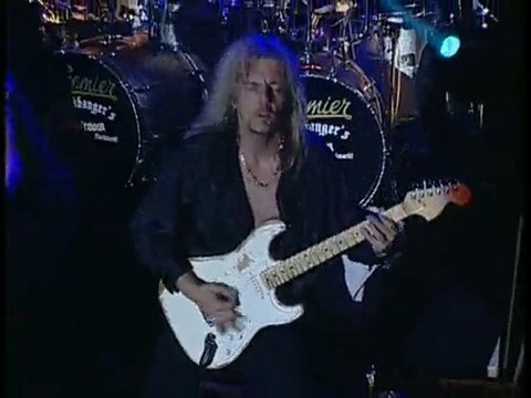 Axel Rudi Pell - Warrior (live)