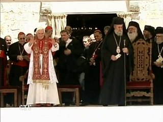 Benoît XVI à Chypre pour sa première visite en terre orthodoxe