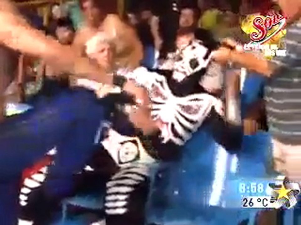 Catcheur vs spectateur