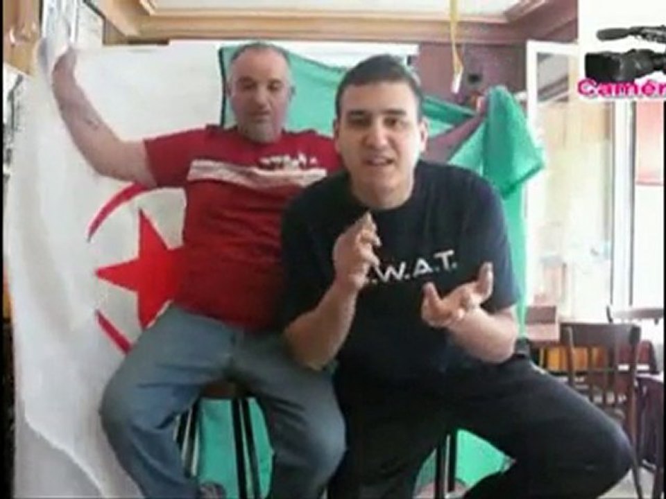 Ecoute...Un kabyle et un Arabe