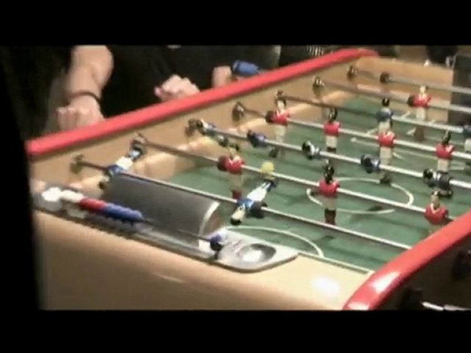 Pub Nokia N8 (Babyfoot) (making of)