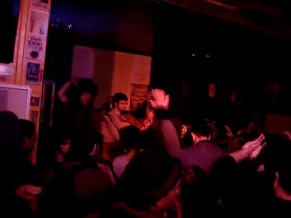 Buster Bazar Festival Fac Off Chez Yvette