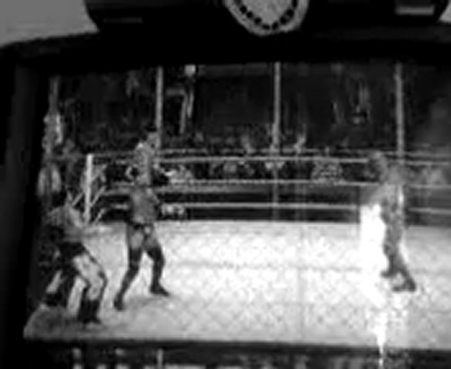 Triple H vs Goldberg vs Primo