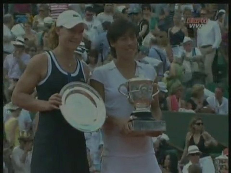 Roland Garros: la premiazione di Francesca Schiavone