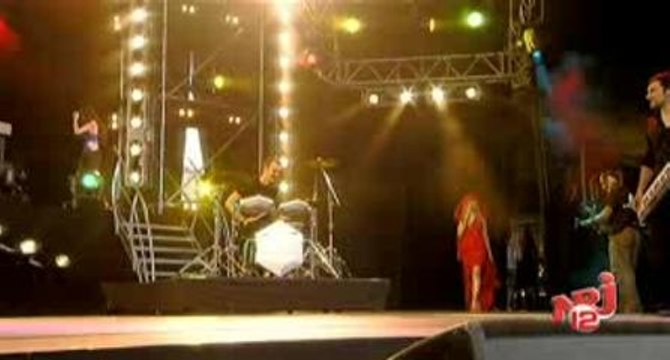 Najoua Belyzel - Je ferme les yeux