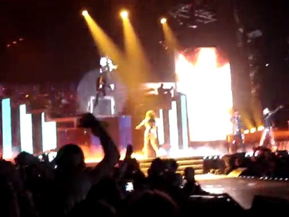 Black eyed peas, Meet me halfway, Bercy, 5 juin 2010