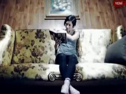 Emre Altuğ - Çifte Kavrulmuş 2010 Klip akgulfm.com