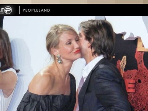 Tom Cruise embrasse toutes les filles !