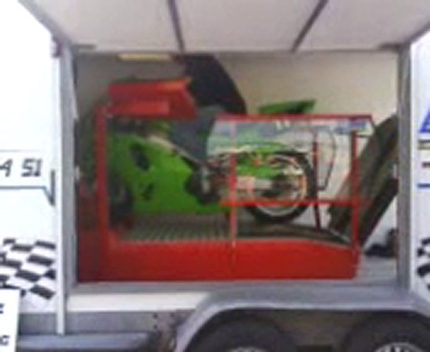 mon zx7r sur banc de puissance