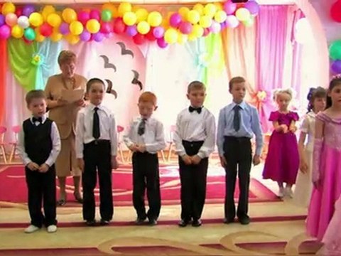 Чему учат в детском саде -